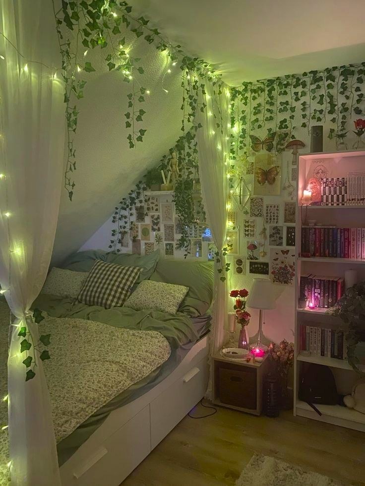 Cozy Bedroom Ideas with Fairy Lights and Hanging Plants Aesthetic